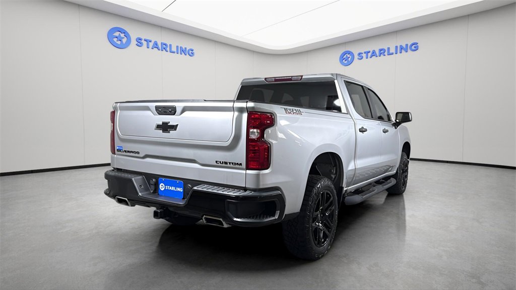 Certified 2022 Chevrolet Silverado 1500 Custom Trail Boss w/ LPO, Dark Essentials Package image 8