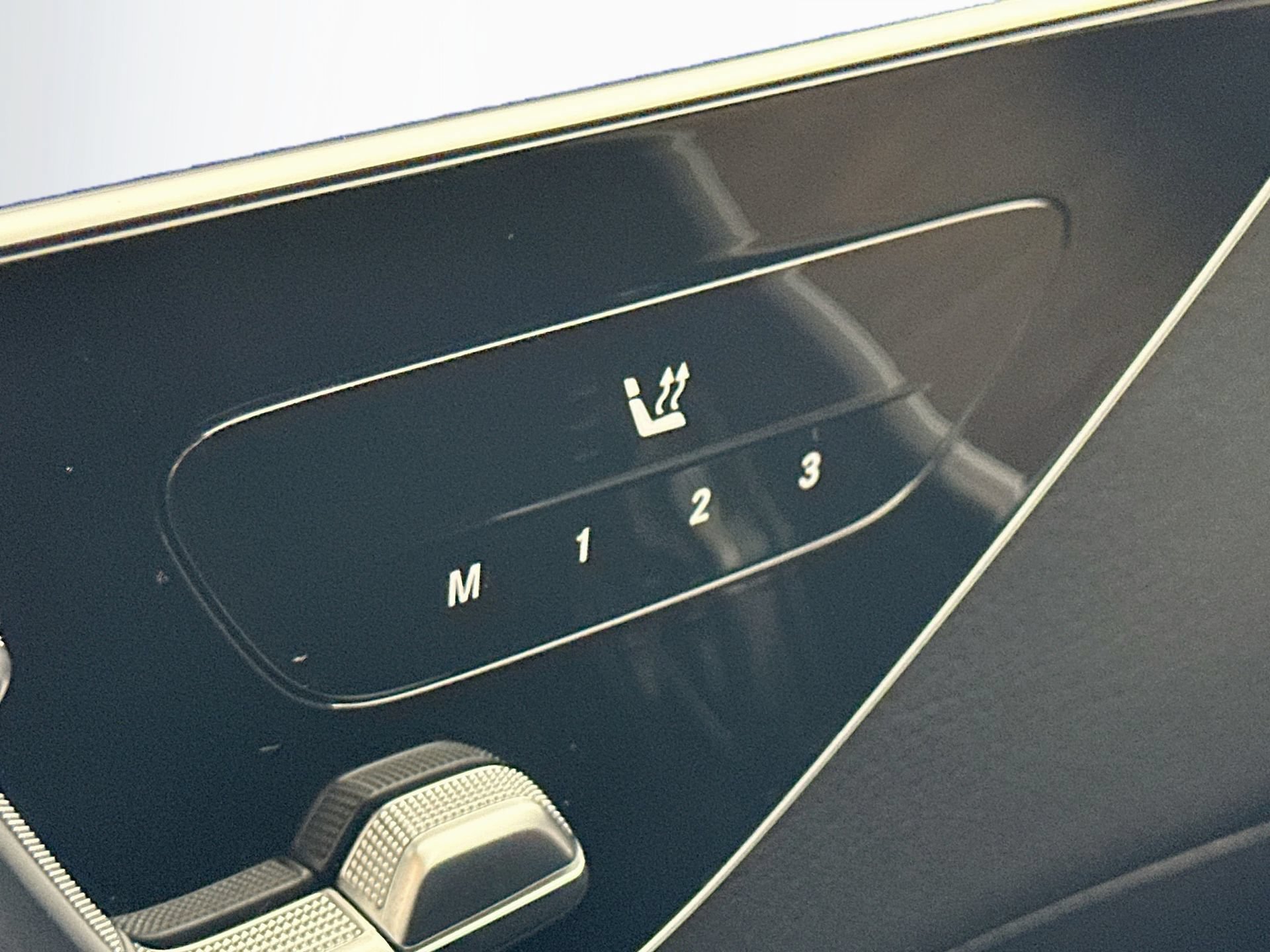 Certified 2025 Mercedes-Benz C 300 Sedan image 20