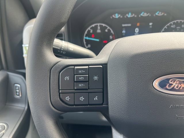 New 2026 Ford F550 4x4 Regular Cab Super Duty image 16