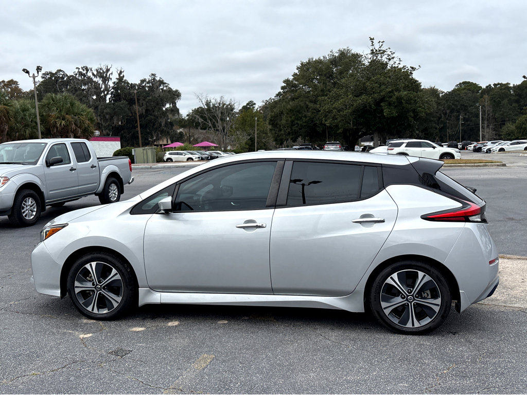 Used 2021 Nissan Leaf SV w/ SV Technology Package image 26