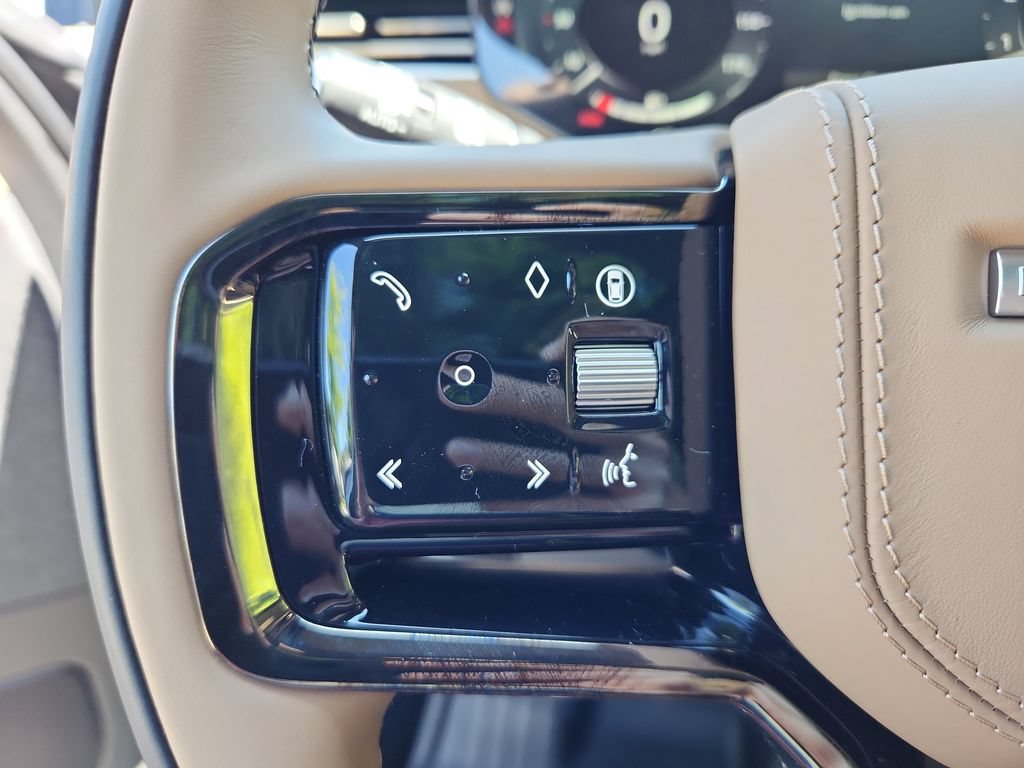 New 2026 Land Rover Range Rover Sport Dynamic SE AWD/4WD image 19