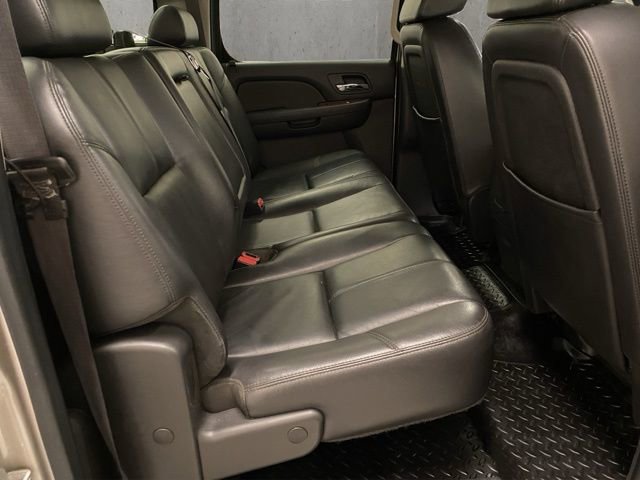 Used 2009 Chevrolet Silverado 2500 LTZ w/ Safety Package AWD/4WD image 26