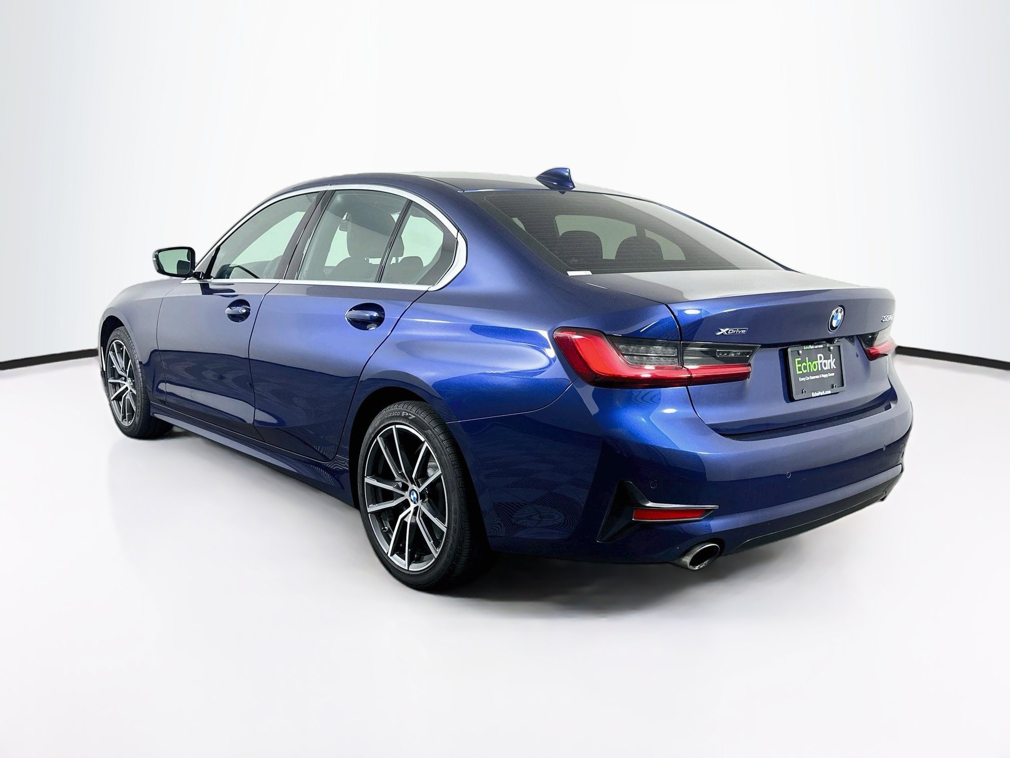 Used 2020 BMW 330i xDrive Sedan w/ Convenience Package AWD/4WD image 5
