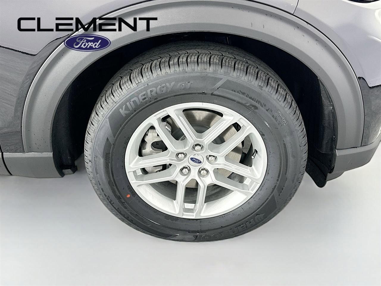 New 2026 Ford Explorer Active image 32