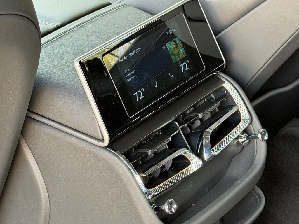 New 2025 Bentley Flying Spur Plug-In Hybrid image 41