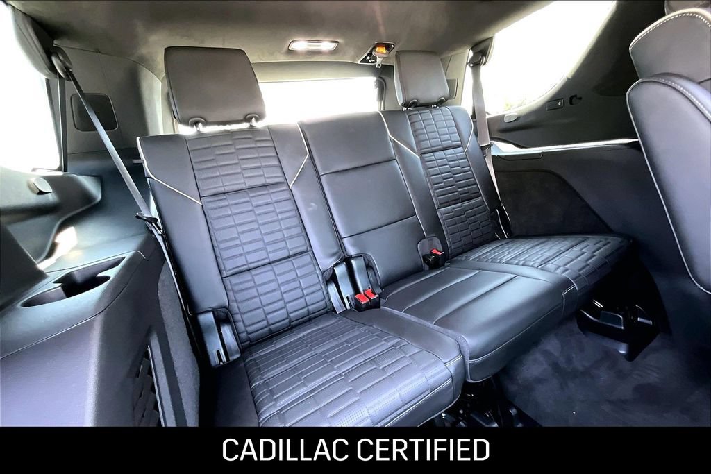 Used 2024 Cadillac Escalade V w/ Heavy-Duty Trailer Package AWD/4WD image 35