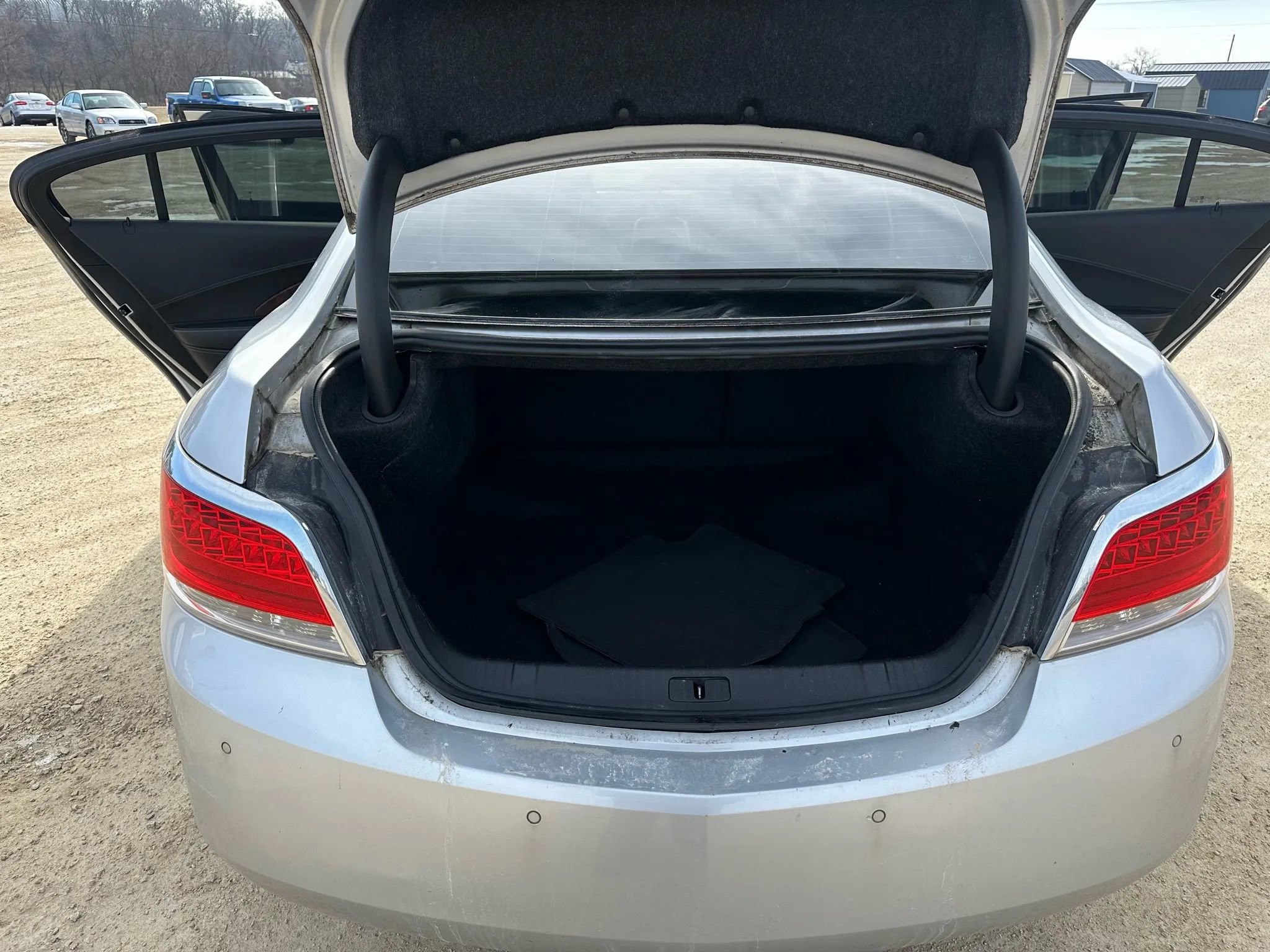 Used 2011 Buick LaCrosse CXL image 13