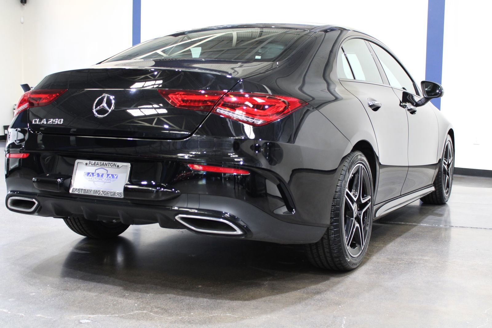 Used 2021 Mercedes-Benz CLA 250 image 11