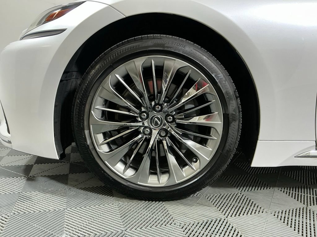 Used 2019 Lexus LS 500 w/ Interior Upgrade Package RWD image 32