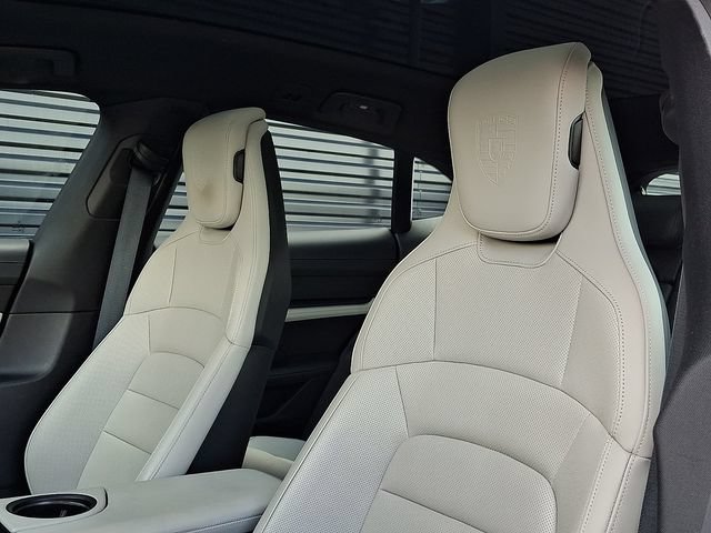 Certified 2023 Porsche Taycan 4S AWD/4WD image 5