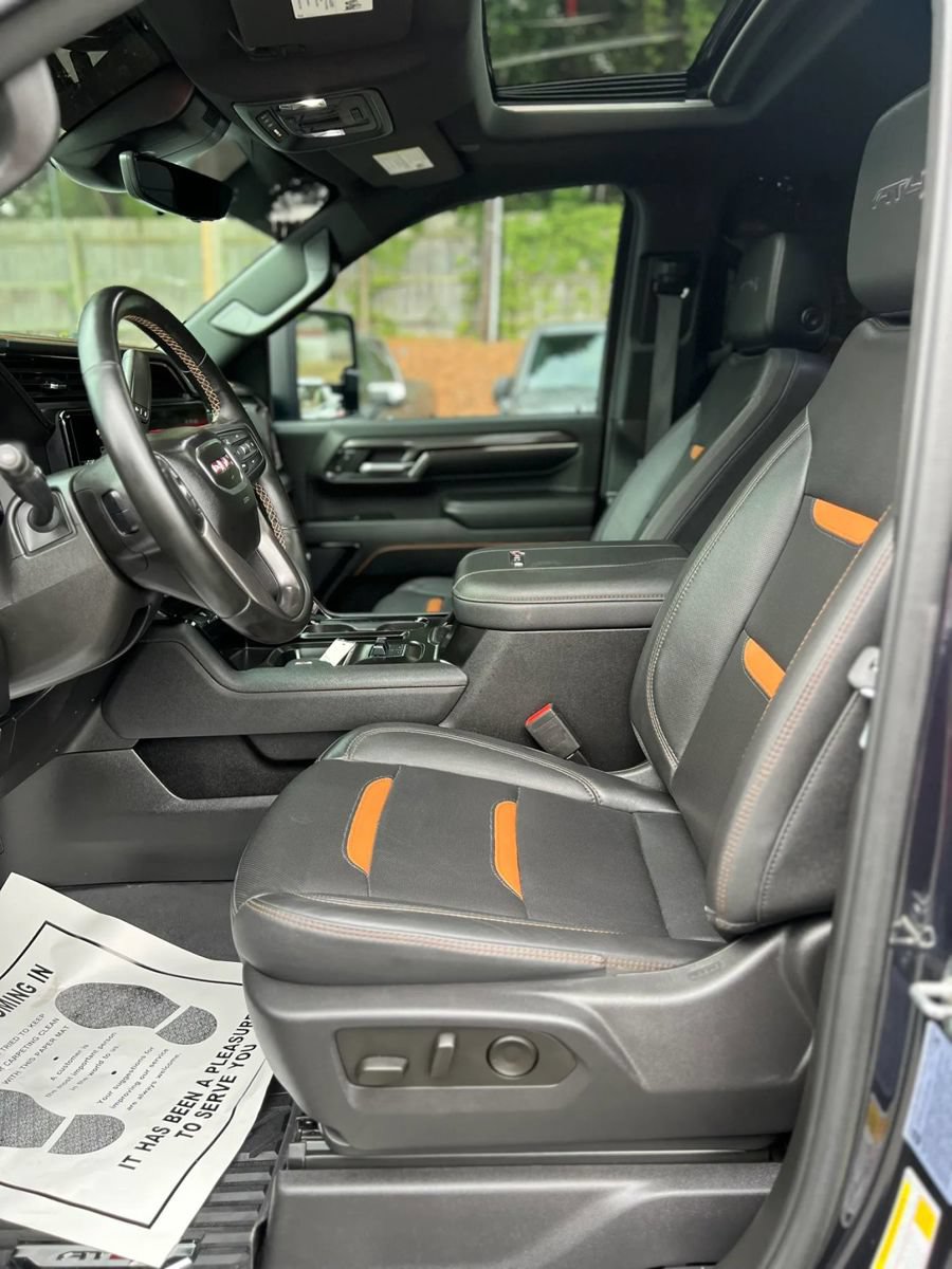 Used 2024 GMC Sierra 2500 AT4 w/ AT4 Premium Plus Package AWD/4WD image 10