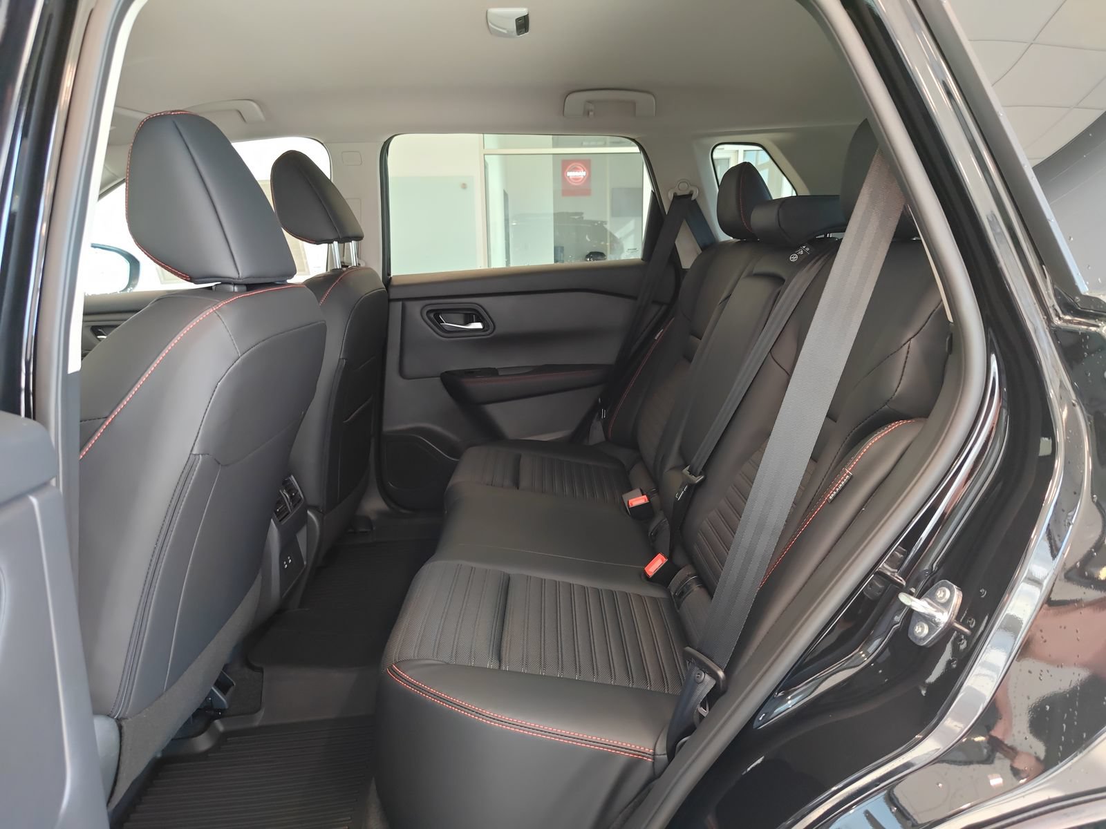 New 2026 Nissan Rogue SV AWD/4WD image 13