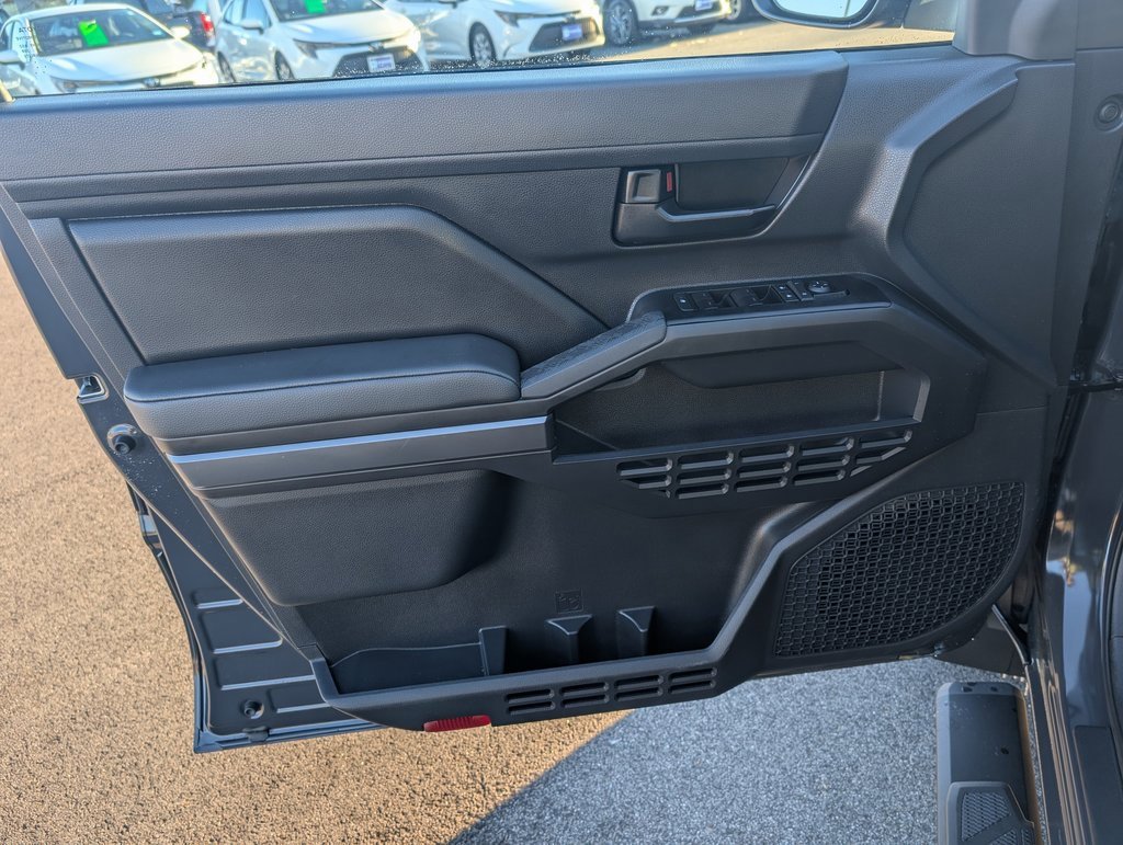 Used 2025 Toyota Tacoma SR5 image 14