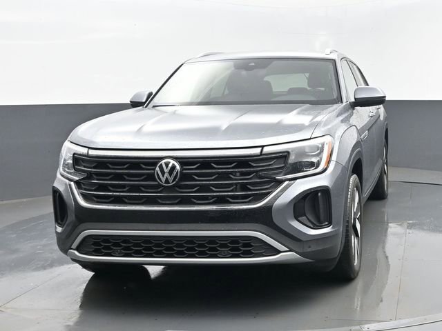 Used 2025 Volkswagen Atlas Cross Sport SE image 23