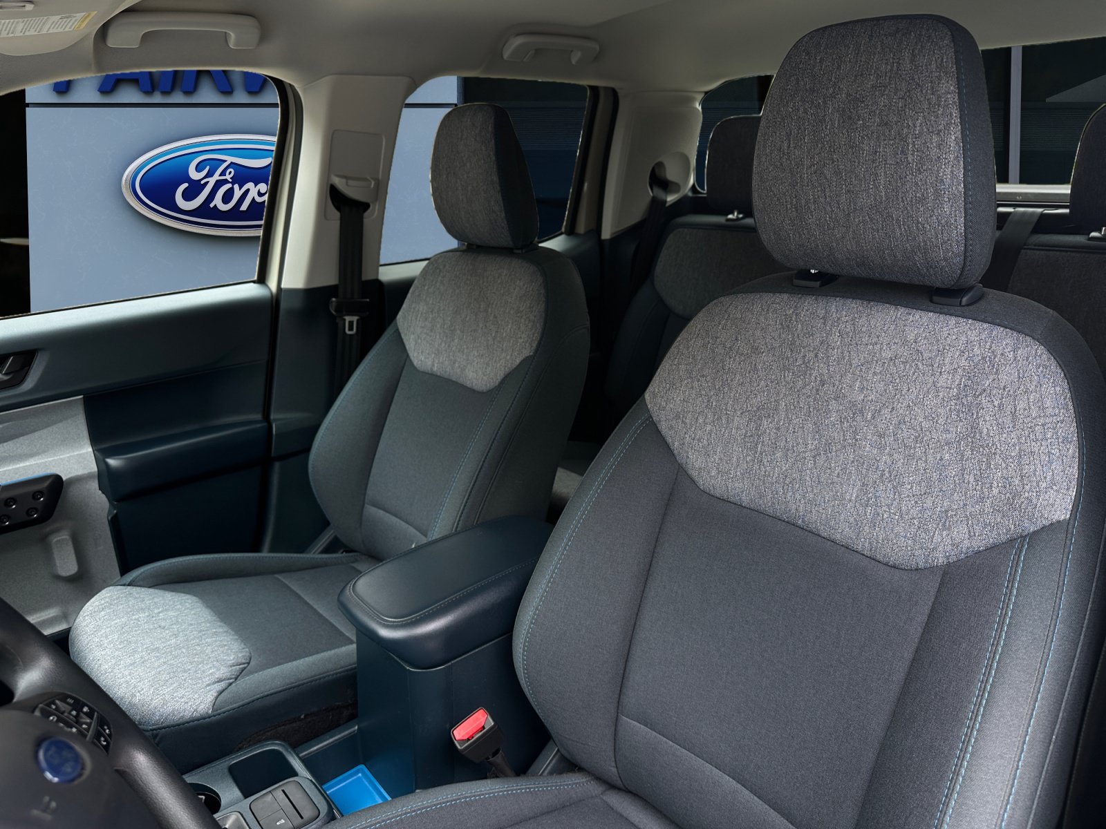 Used 2025 Ford Maverick XLT FWD image 11