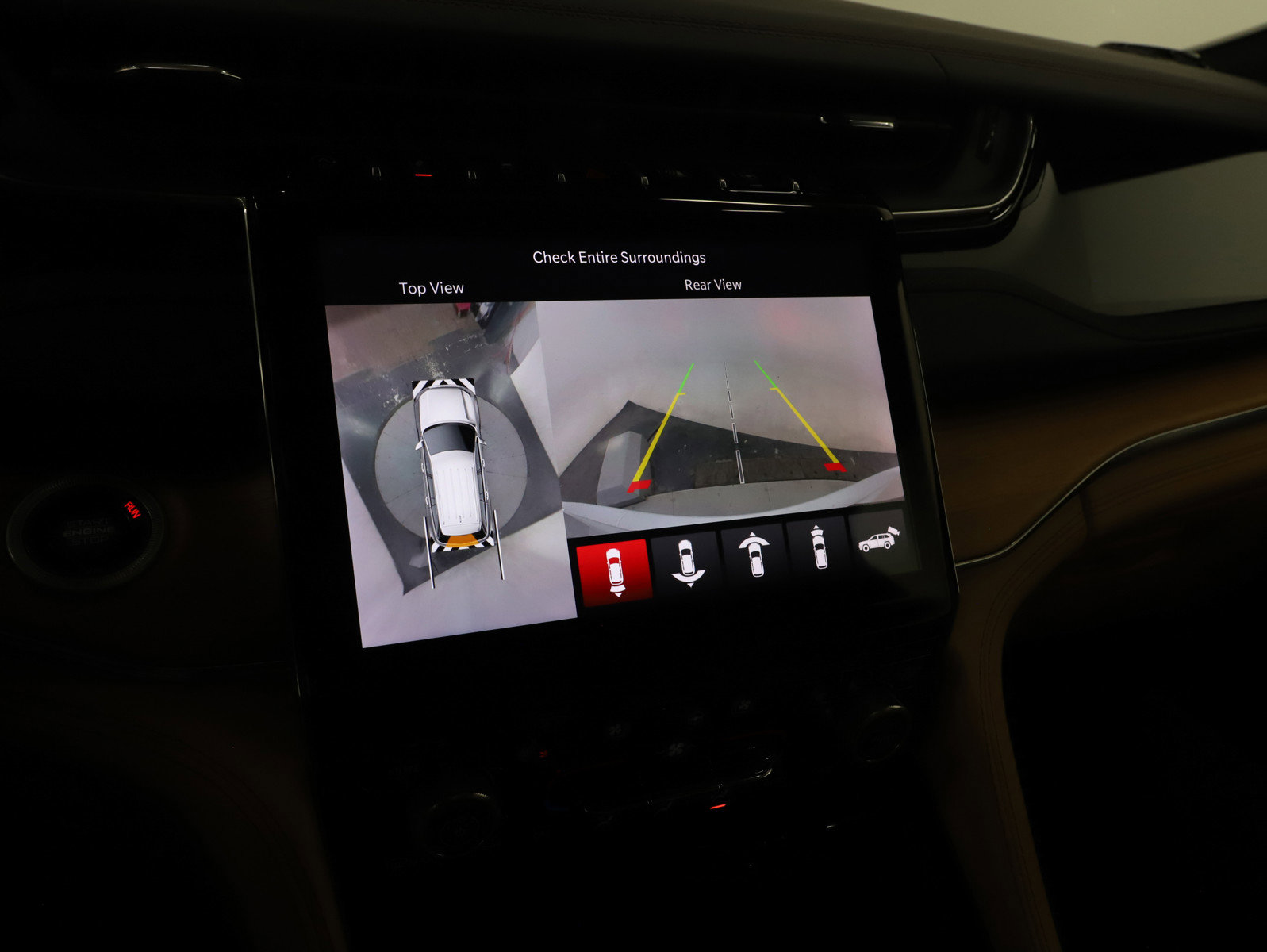 Used 2024 Jeep Grand Cherokee Summit image 23