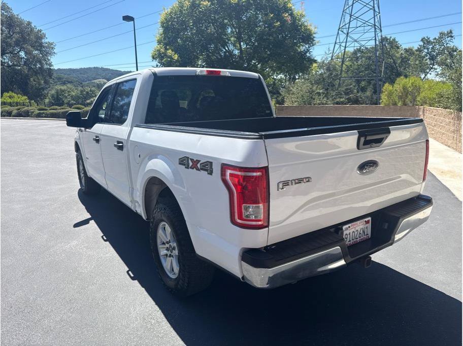 Used 2016 Ford F150 XLT w/ Equipment Group 301A Mid AWD/4WD image 10