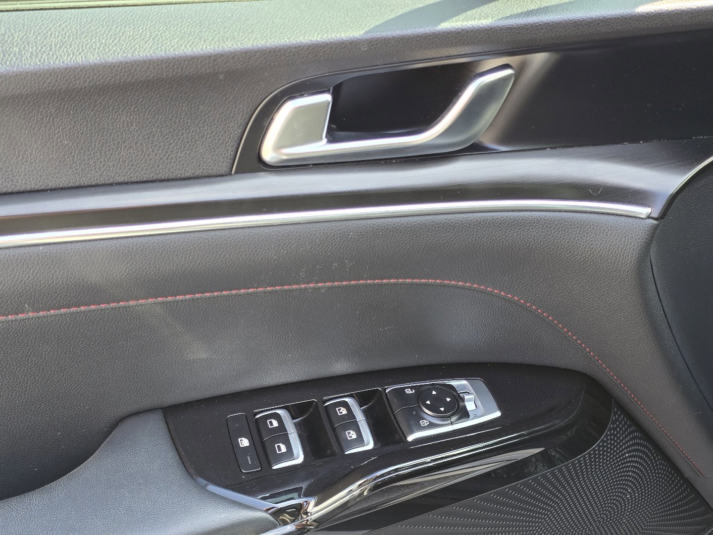 Used 2023 Kia K5 GT image 38