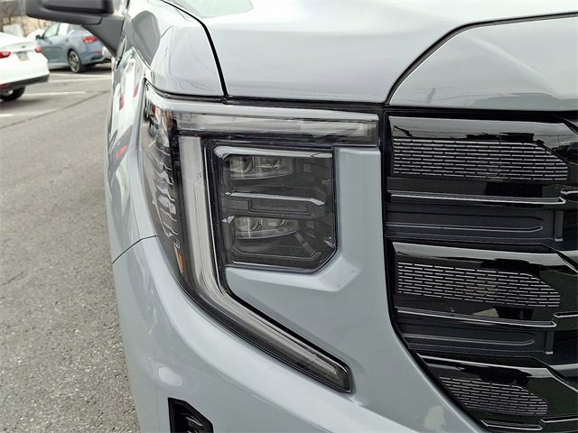 Used 2024 GMC Sierra 1500 Elevation image 13