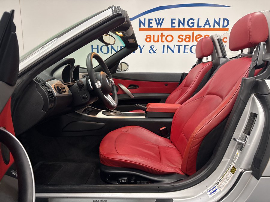 Used 2008 BMW Z4 3.0si RWD image 11