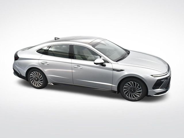 Used 2024 Hyundai Sonata Limited FWD image 29