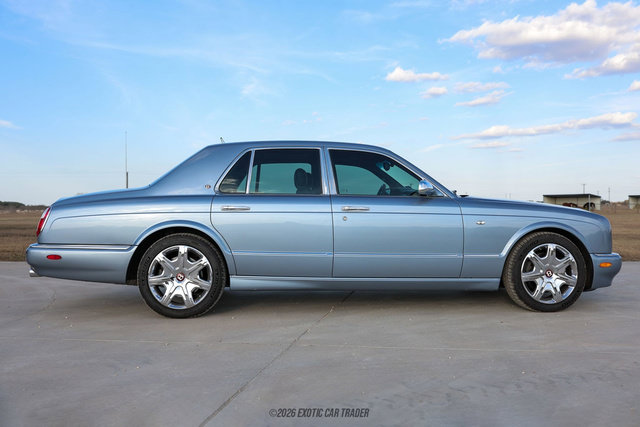 Used 2006 Bentley Arnage R RWD image 9