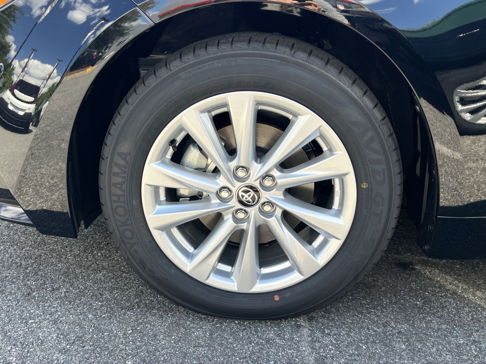 New 2026 Toyota Corolla LE w/ LE Premium Package FWD image 5