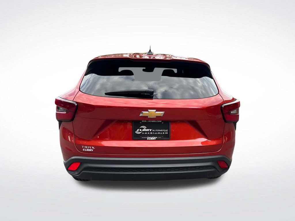 Used 2024 Chevrolet Trax LS FWD image 11