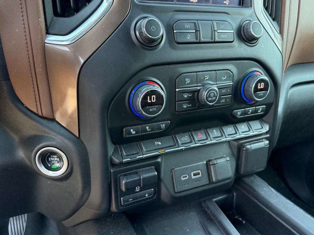 Used 2022 Chevrolet Silverado 1500 High Country w/ LPO, Dark Essentials Package AWD/4WD image 23