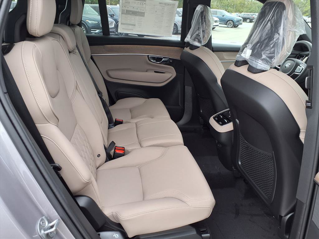 New 2026 Volvo XC90 B6 Plus w/ Protection Package Premier AWD/4WD image 10