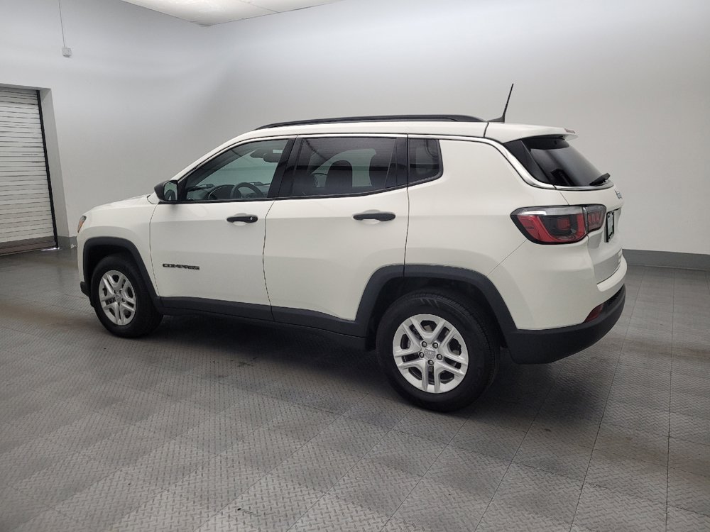 Used 2019 Jeep Compass Sport FWD image 3
