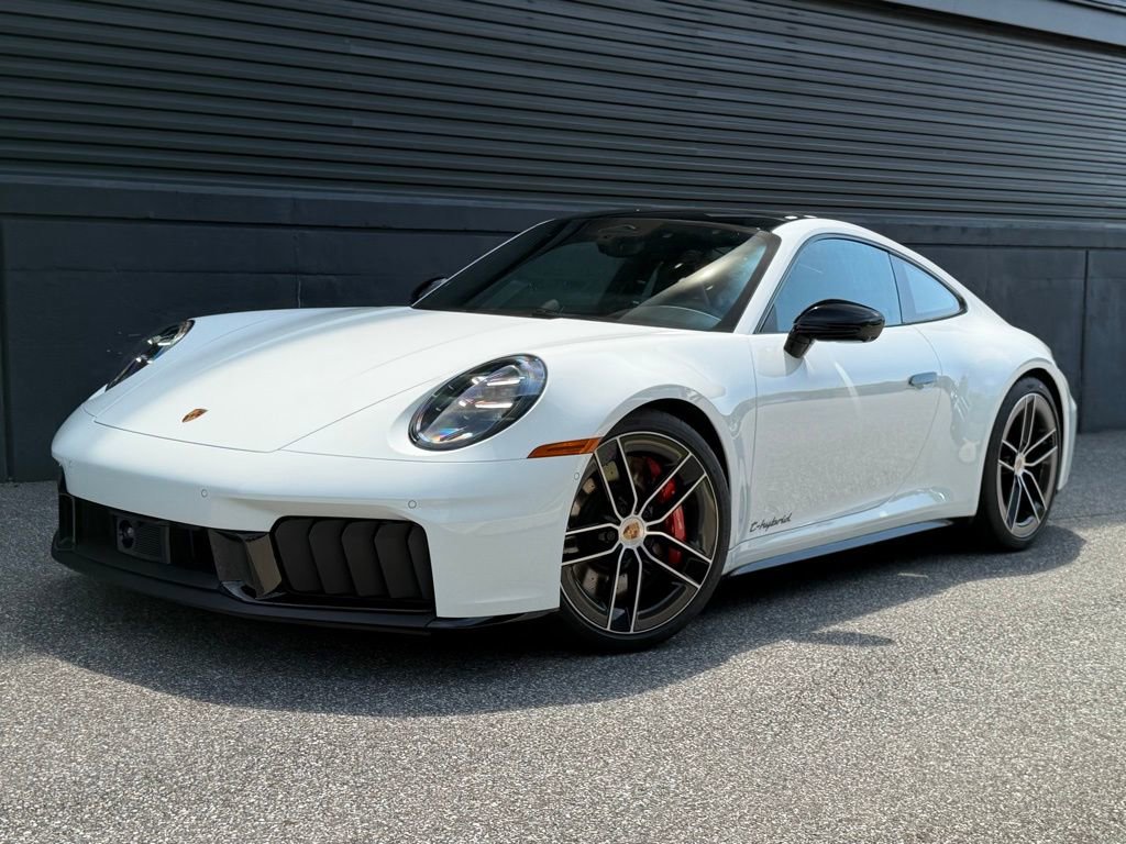 New 2026 Porsche 911 Carrera GTS