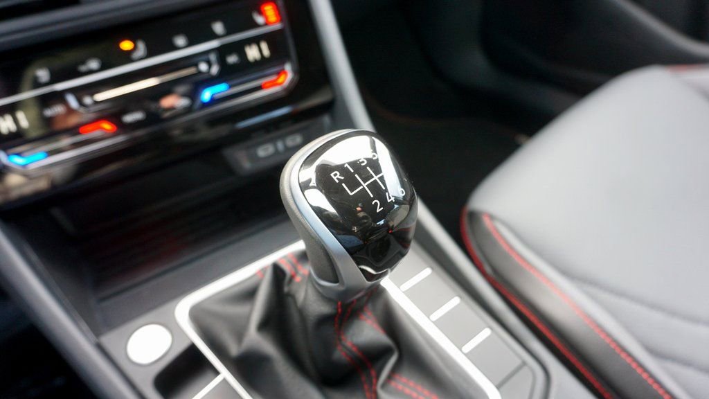 New 2026 Volkswagen Jetta GLI Autobahn FWD image 18