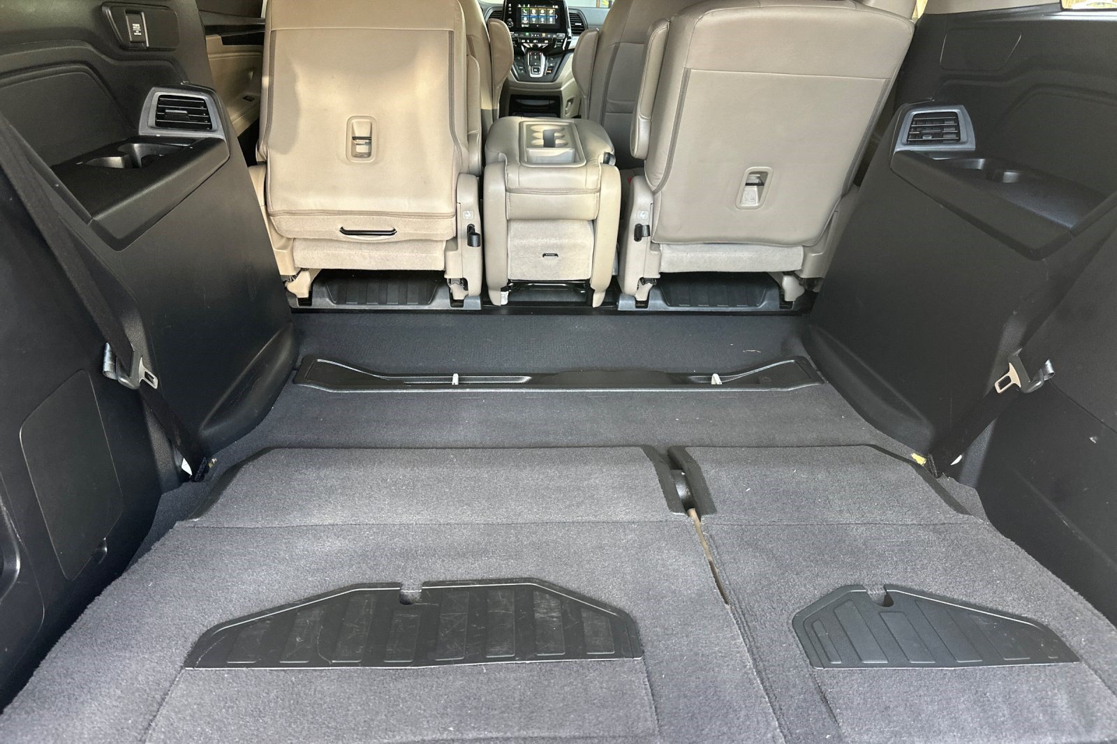 Used 2019 Honda Odyssey EX-L image 25