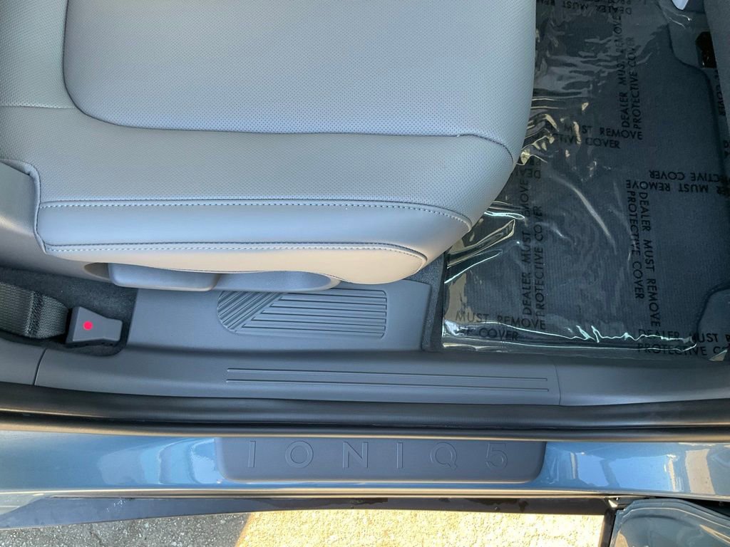 Used 2025 Hyundai Ioniq 5 SEL image 52