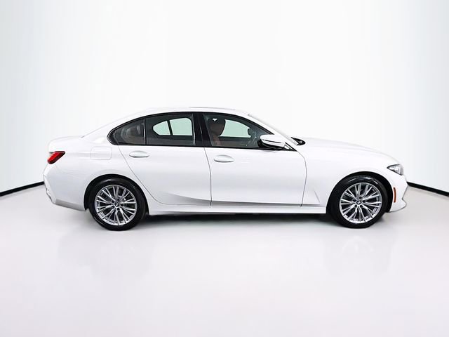 Used 2023 BMW 330i xDrive Sedan w/ Driving Assistance Package image 9
