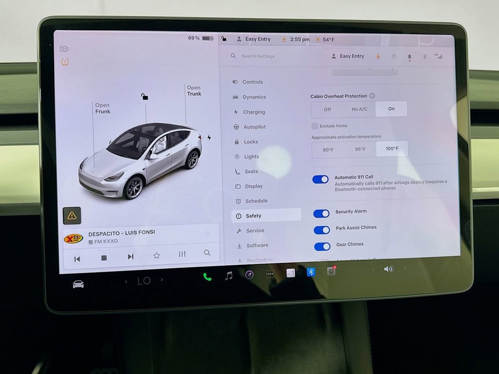 Used 2021 Tesla Model Y Long Range image 43
