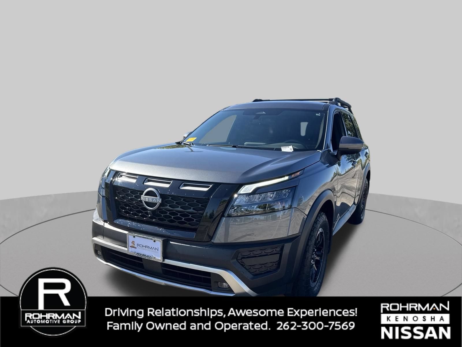 Used 2025 Nissan Pathfinder Rock Creek AWD/4WD image 1