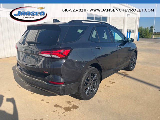 Used 2022 Chevrolet Equinox RS w/ Infotainment Package FWD image 6