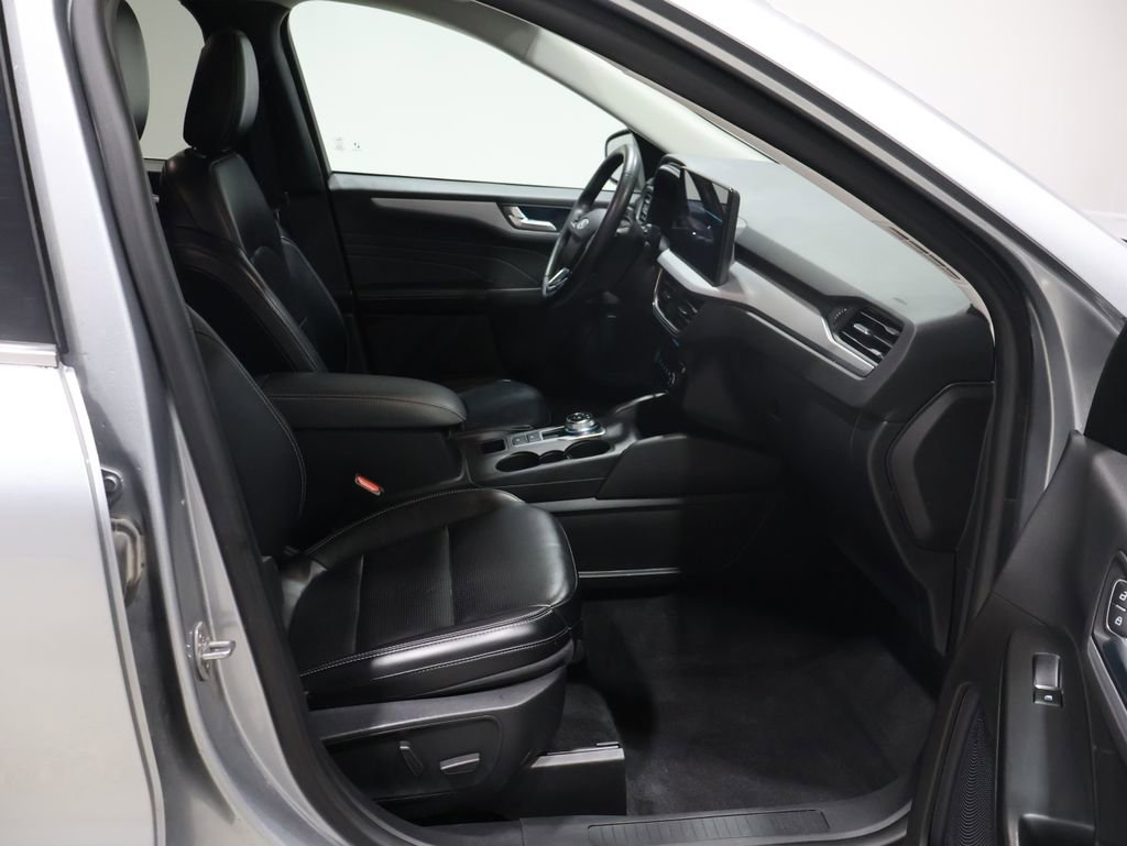 Used 2024 Ford Escape Platinum image 23