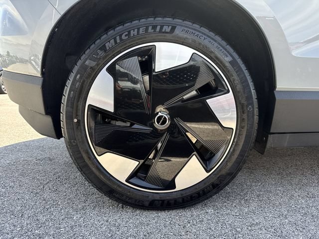 New 2026 Volvo EX30 Plus w/ Climate Package AWD/4WD image 33