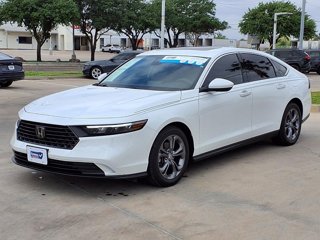 Used 2024 Honda Accord EX image 3