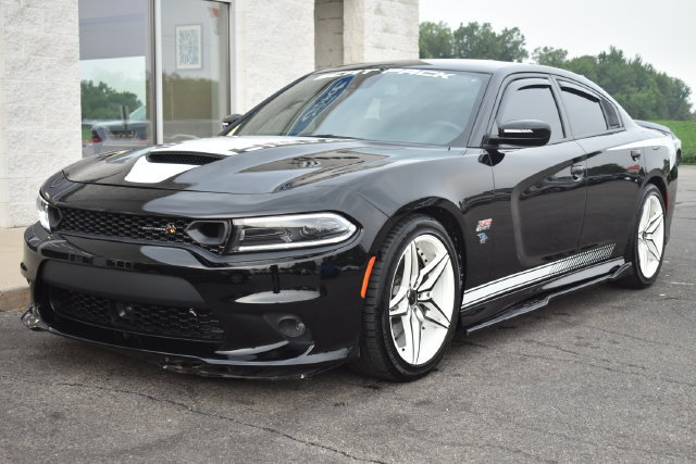Used 2023 Dodge Charger Scat Pack w/ Plus Group RWD image 16