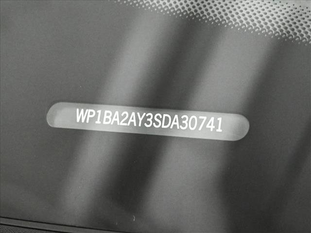 Used 2025 Porsche Cayenne Coupe AWD/4WD image 27