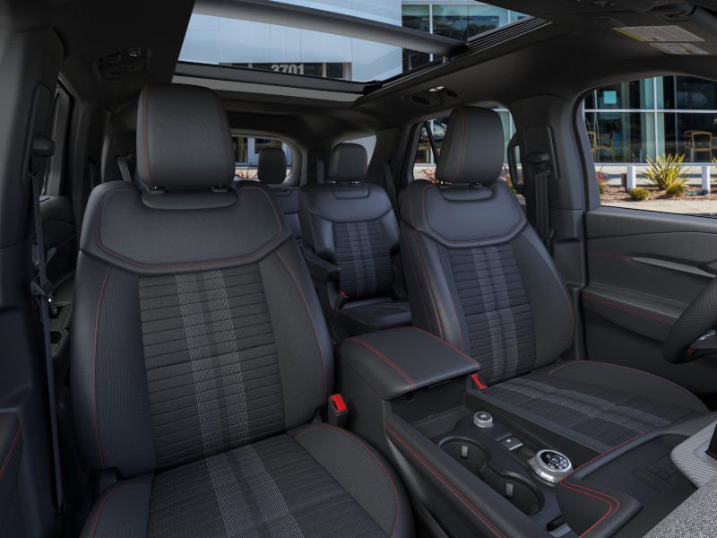 New 2025 Ford Explorer ST-Line w/ Premium Package image 10