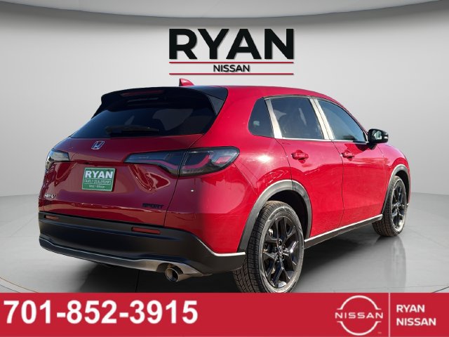 Used 2024 Honda HR-V Sport image 3