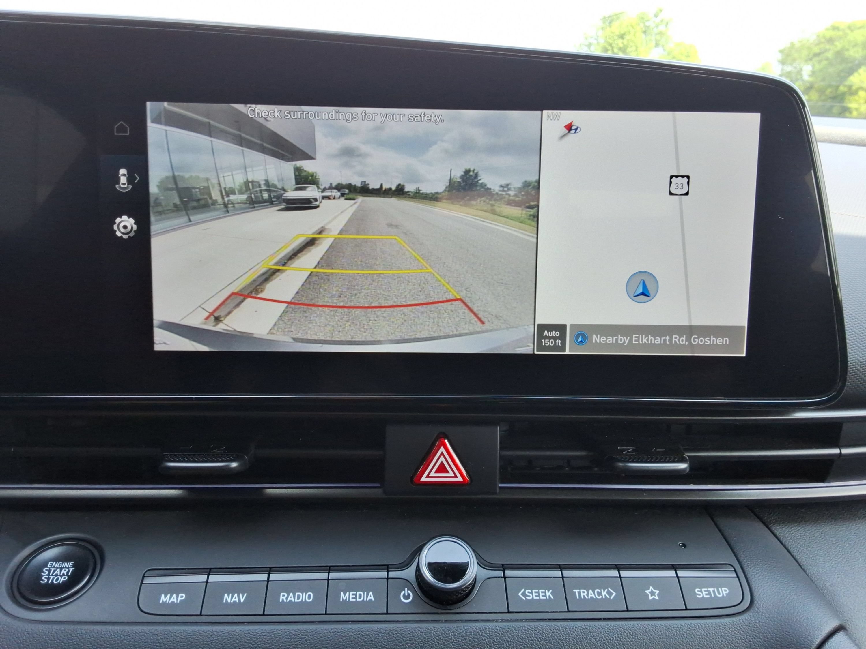 Used 2025 Hyundai Elantra SEL FWD image 16