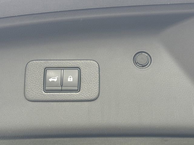 Certified 2023 Nissan Armada SL w/ Captain's Chairs Package image 22