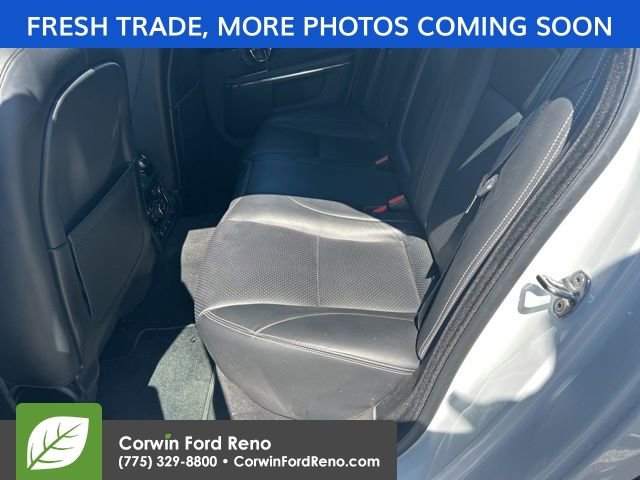 Used 2015 Jaguar XJ AWD image 12