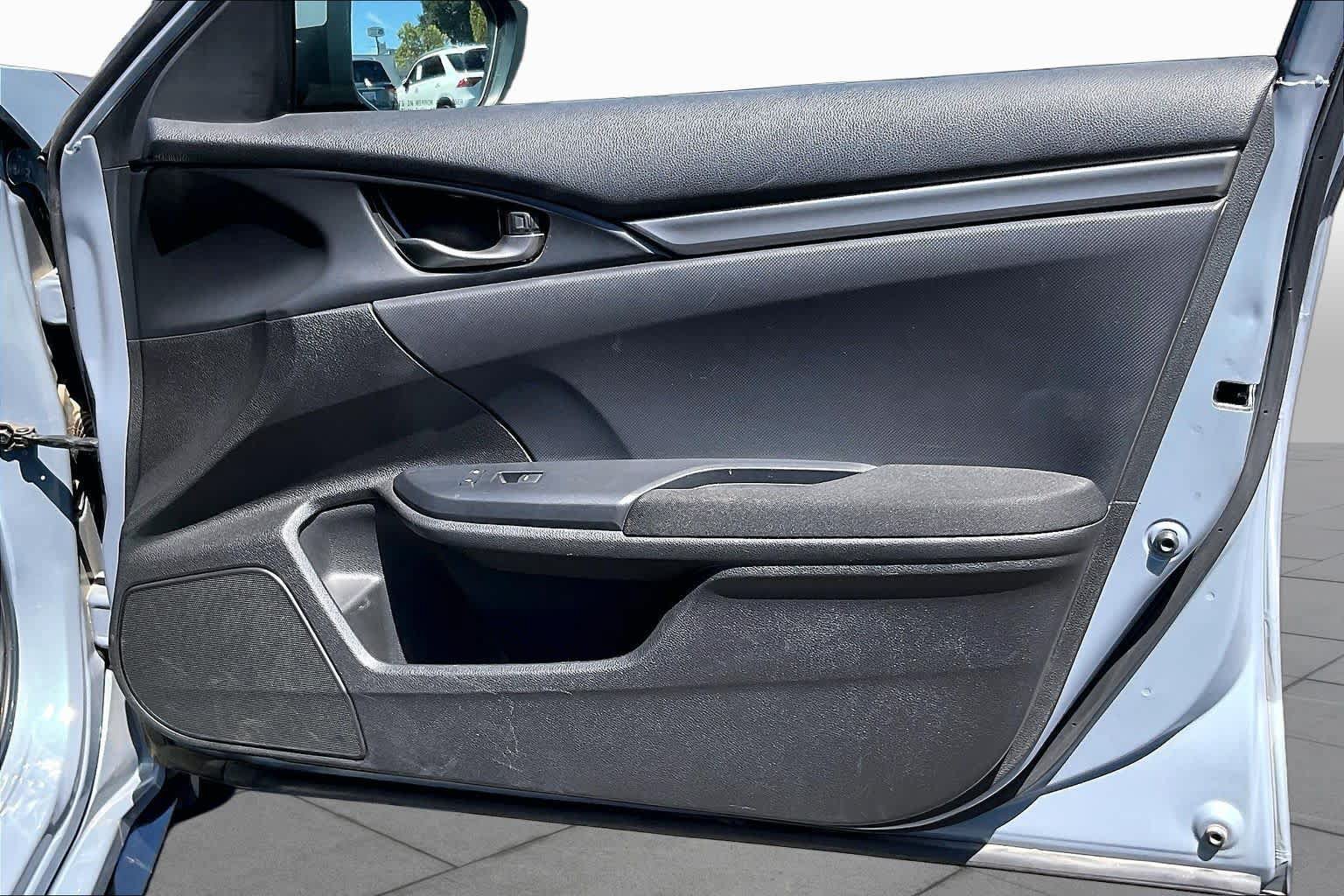 Used 2019 Honda Civic Sport image 22